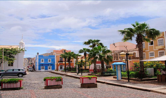 CABO VERDE- Isla de Sao Vicente desde península