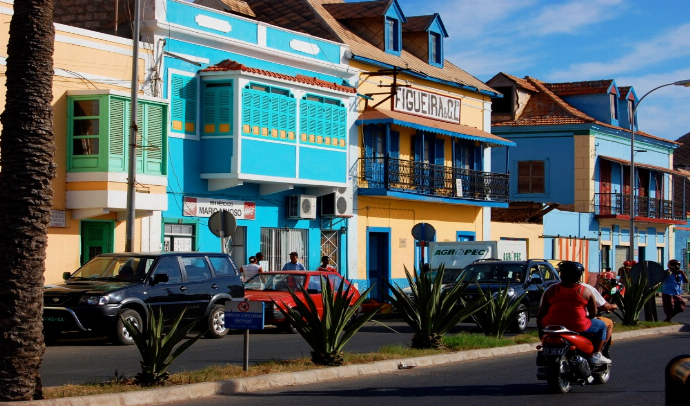 CABO VERDE- Isla de Sao Vicente desde península