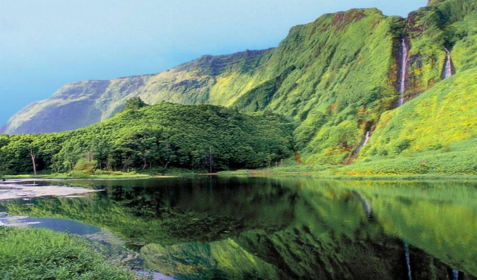 Excursiones opcionales Flores y Corvo (Azores)