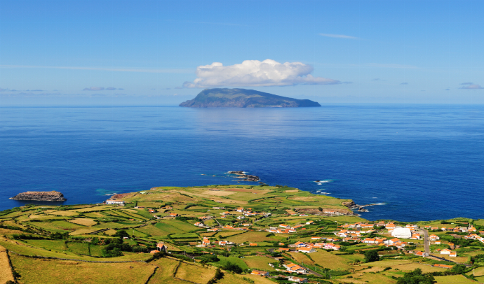 Excursiones opcionales Flores y Corvo (Azores)